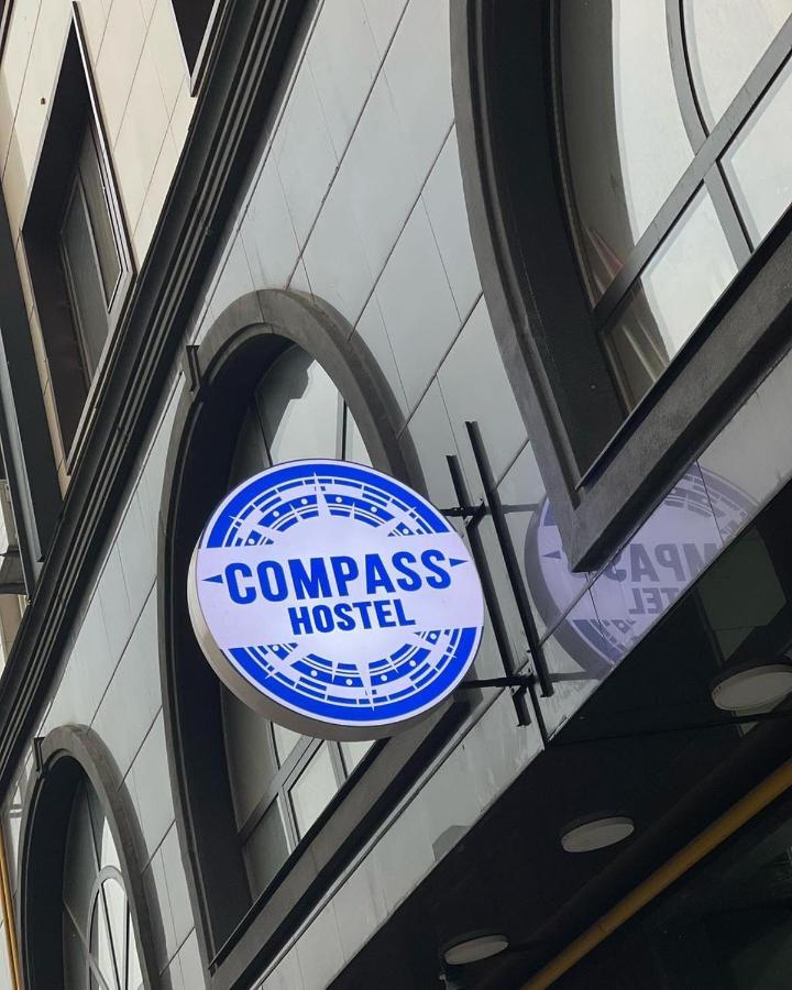Compass Hostel Sydykova Bisjkek Eksteriør billede
